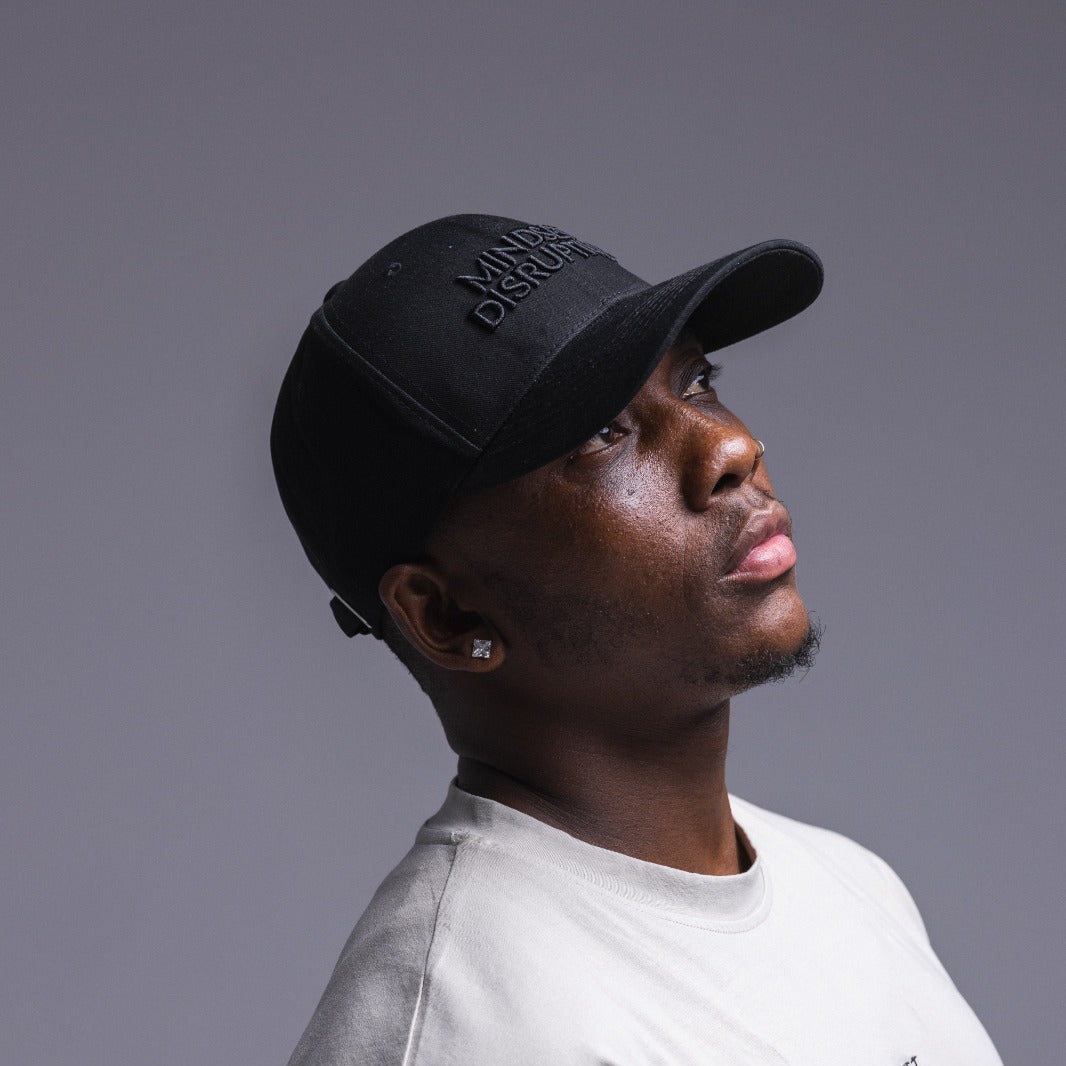Gorra negra Mindset Disruptive