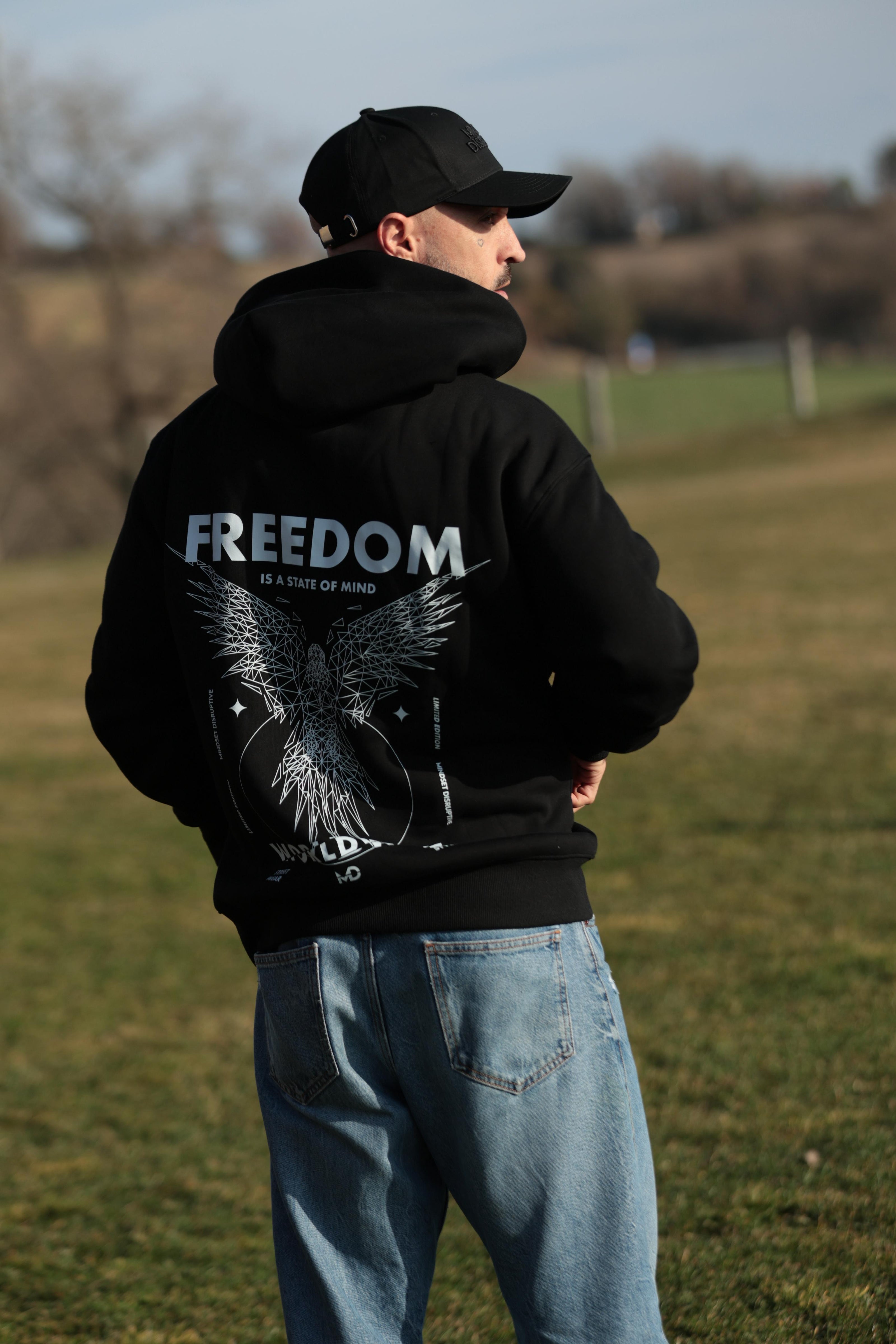 Sudadera Freedom Negra